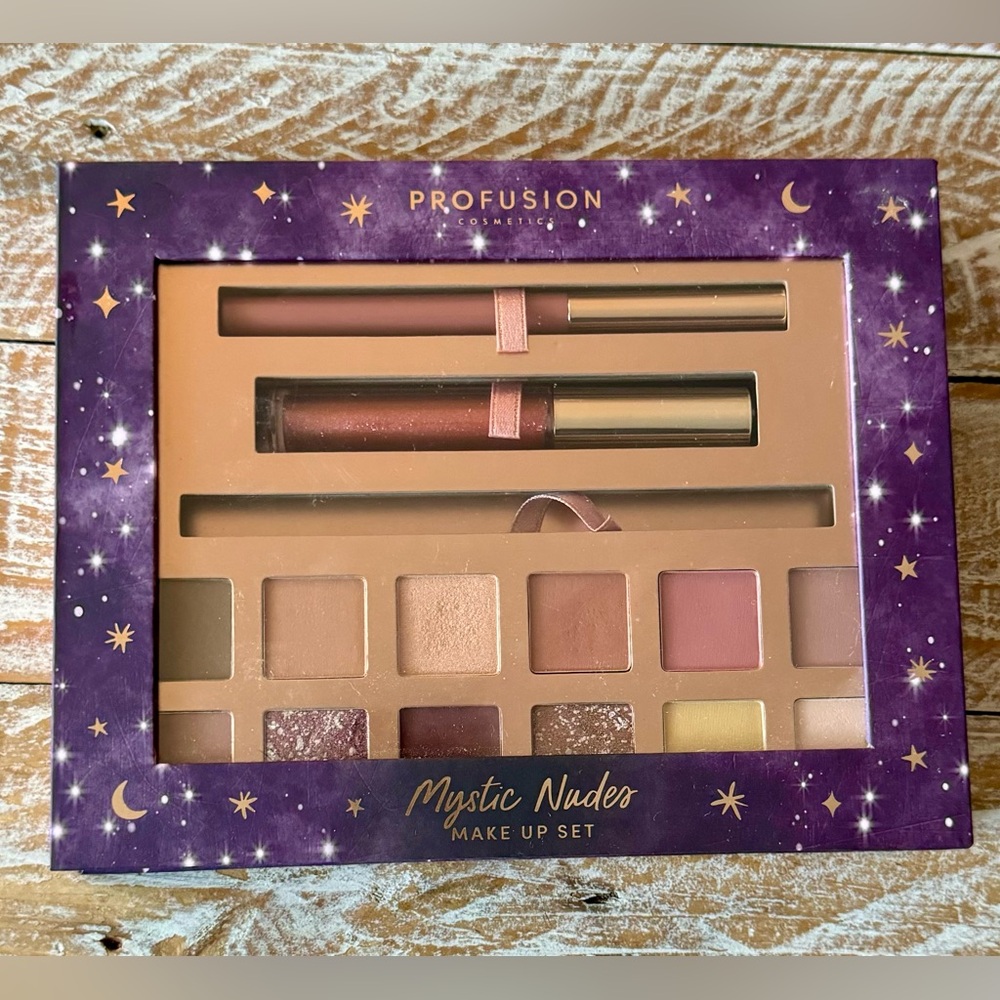 💄Profusion Cosmetics Mystic Nudes Make Up Set💄
